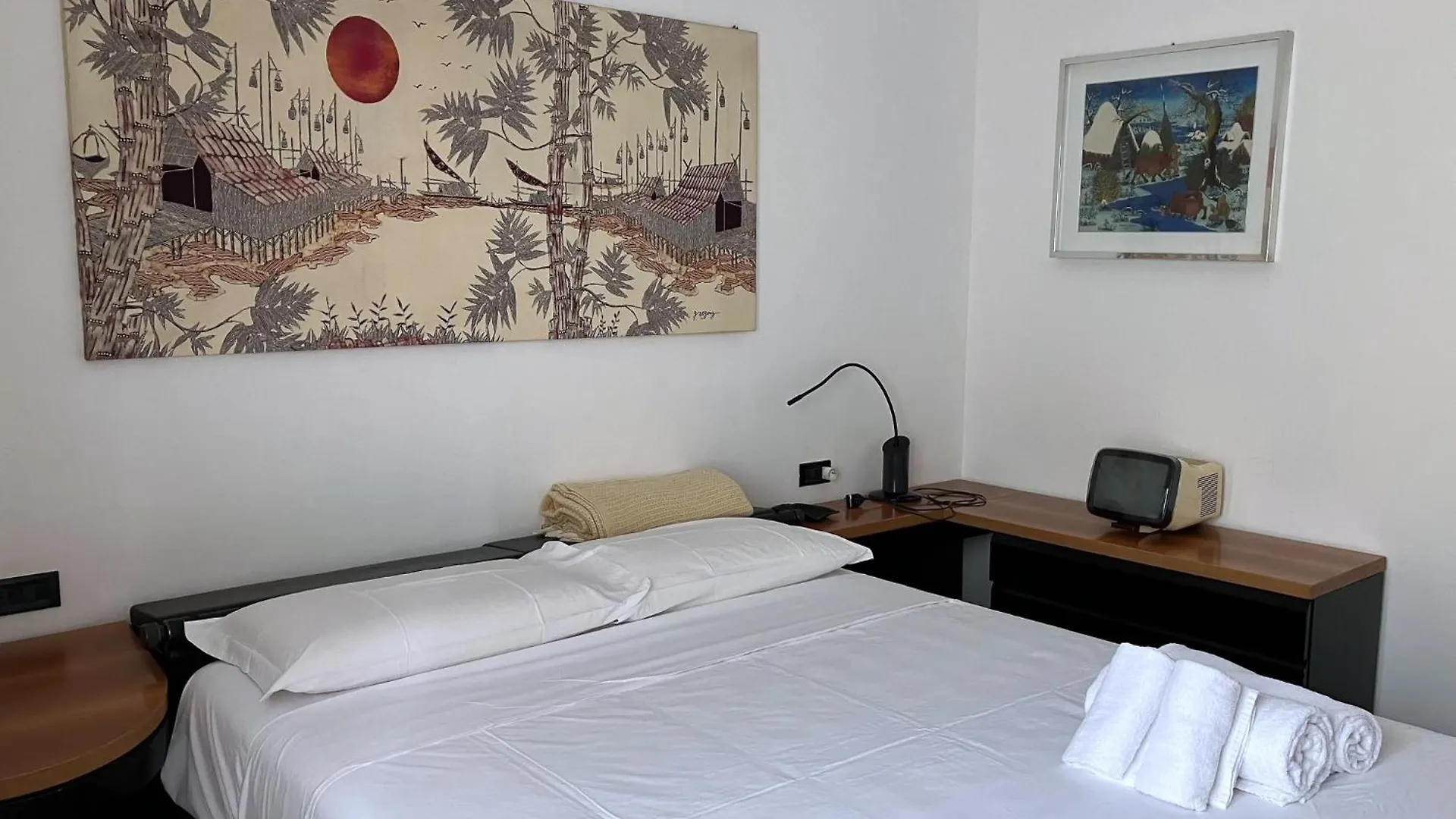 The Travel Lovers Apartment location